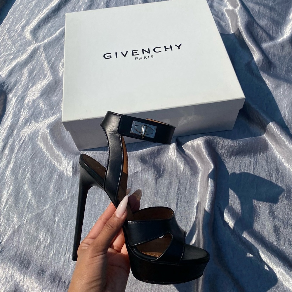 Givenchy Shark tooth Black Leather Platform Heels